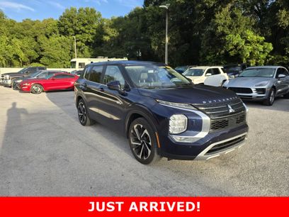 Used 2023 Mitsubishi Outlander SE