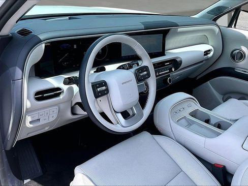 Used 2026 Hyundai Palisade Calligraphy FWD image 16