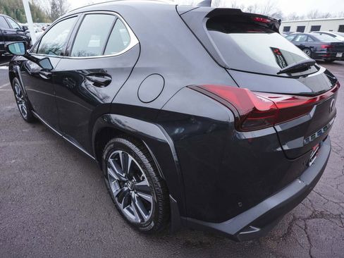 Used 2023 Lexus UX 250h 250h Premium image 7
