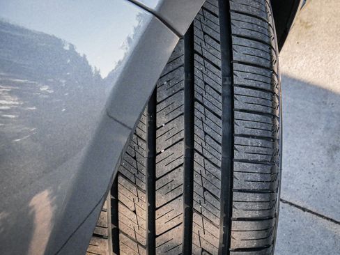 Used 2019 Land Rover Range Rover Sport HSE image 12