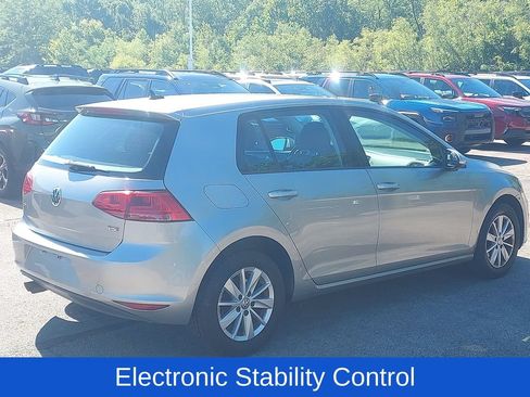 Used 2015 Volkswagen Golf S FWD image 7