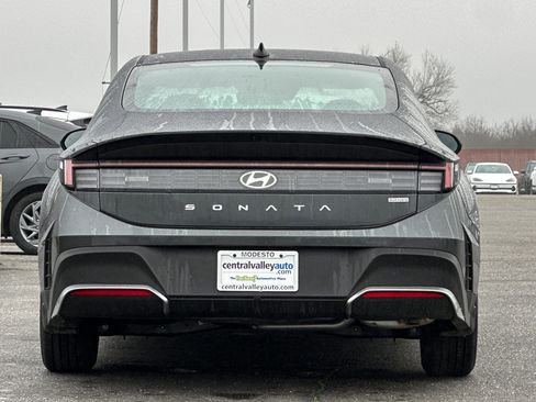 New 2026 Hyundai Sonata Blue image 5