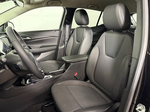 Used 2023 Buick Encore GX Preferred w/ Cold Weather Comfort Package image 24