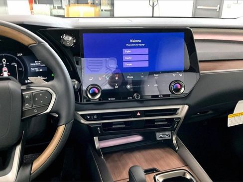 New 2026 Lexus RX 450h AWD image 7