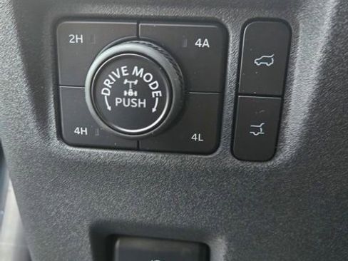 New 2025 Ford Expedition Tremor image 34