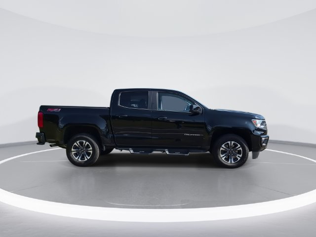 Used 2022 Chevrolet Colorado Z71 AWD/4WD image 9