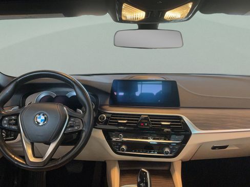 Used 2017 BMW 540i RWD image 33