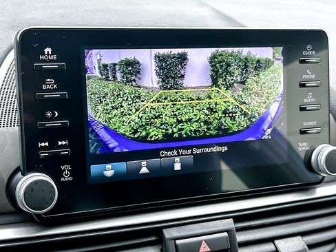 Used 2022 Honda Accord Sport image 20