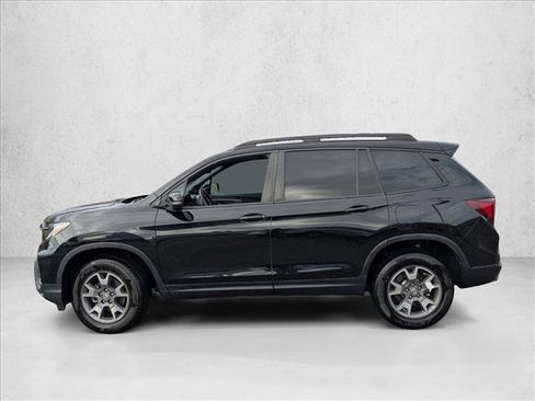 Used 2023 Honda Passport TrailSport image 6