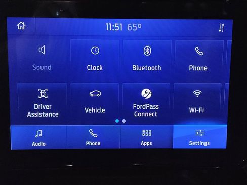 Used 2020 Ford Explorer XLT w/ Equipment Group 202A image 25