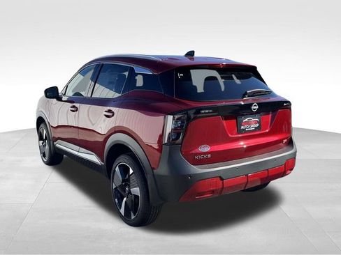 New 2026 Nissan Kicks SR FWD image 6