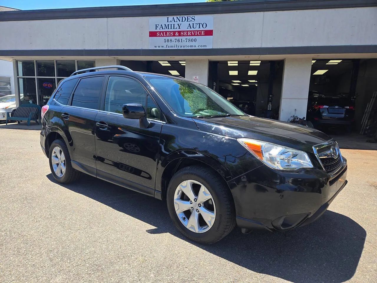 Used 2015 Subaru Forester 2.5i Premium w/ All-Weather Package AWD/4WD image 45
