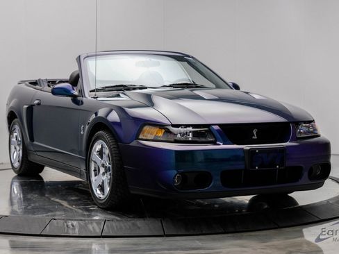 Used 2004 Ford Mustang Cobra image 27