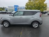 Used 2023 Kia Soul LX w/ Option Group 015 image 5