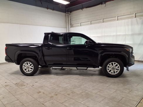 New 2026 Toyota Tacoma SR5 AWD/4WD image 10
