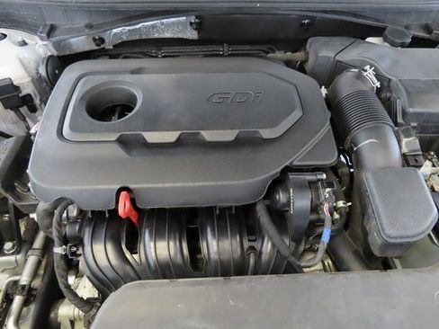 Used 2017 Hyundai Sonata SE image 33