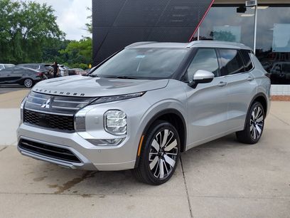 New 2025 Mitsubishi Outlander SEL