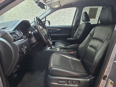 Used 2017 Honda Ridgeline RTL-T image 10