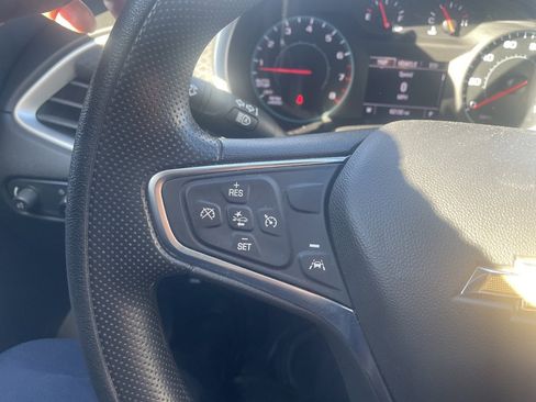 Used 2024 Chevrolet Malibu LT image 27