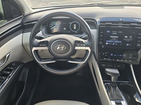 Used 2022 Hyundai Tucson SEL w/ Convenience + Premium Package image 10