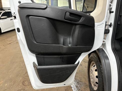 Used 2017 RAM ProMaster 1500 w/ Interior Convenience Group image 18