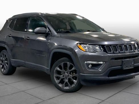 Used 2021 Jeep Compass Latitude AWD/4WD image 3