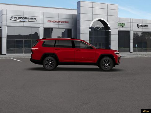 New 2026 Jeep Grand Cherokee L 4WD image 9