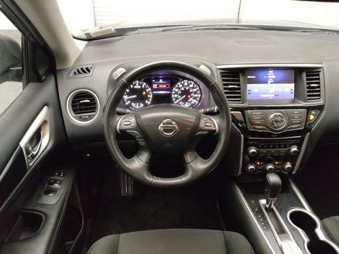 Used 2020 Nissan Pathfinder SV FWD image 22