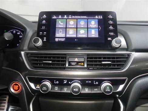 Used 2018 Honda Accord Sport image 35