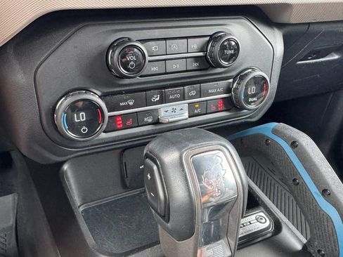 Used 2023 Ford Bronco Wildtrak AWD/4WD image 18