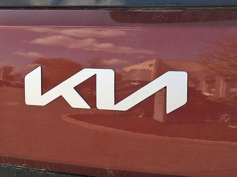 Certified 2023 Kia Soul S FWD image 28