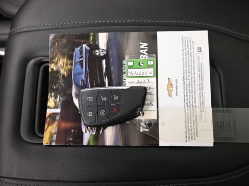 Used 2023 Chevrolet Tahoe Z71 w/ Luxury Package image 20