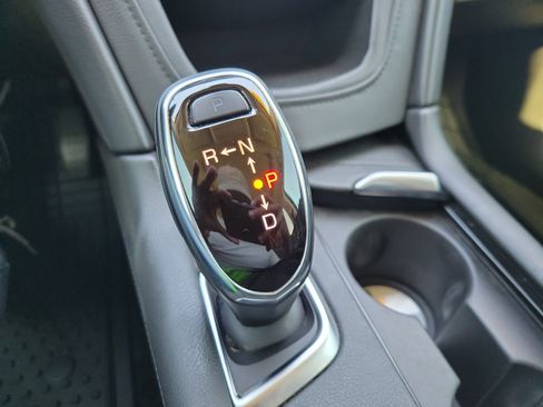 Used 2018 Cadillac XT5 Premium Luxury image 24