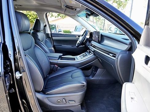 Certified 2024 Hyundai Palisade XRT FWD image 12