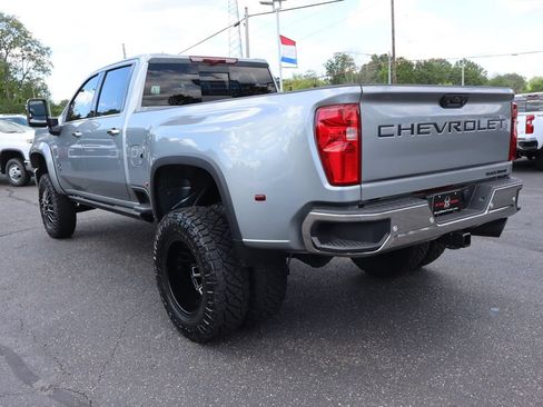 New 2026 Chevrolet Silverado 3500 LTZ w/ LTZ Plus Package AWD/4WD image 3