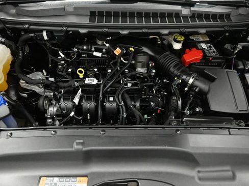 Used 2024 Ford Edge ST-Line w/ Class II Trailer Tow Package image 34