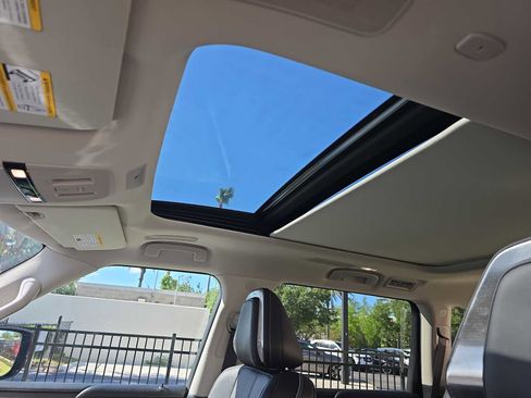 Certified 2025 INFINITI QX80 Sensory AWD/4WD image 25