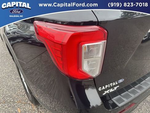Certified 2021 Ford Explorer XLT w/ Class III Trailer Tow Package image 15