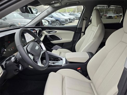 New 2025 Audi Q5 Premium Plus image 27