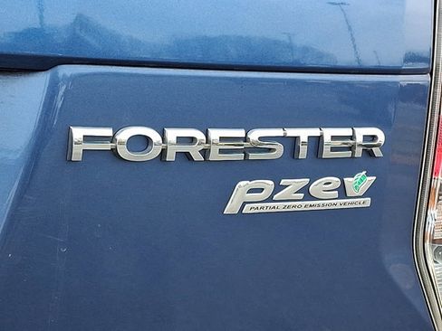 Used 2017 Subaru Forester 2.5i Premium image 29