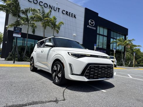 Used 2023 Kia Soul GT-Line w/ GT-Line Technology Package FWD image 30