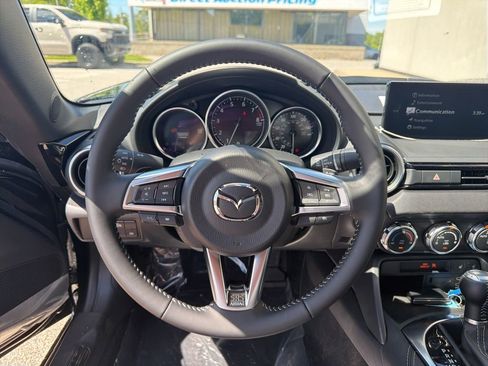 New 2026 MAZDA MX-5 Miata Grand Touring w/ Weather Package RWD image 15