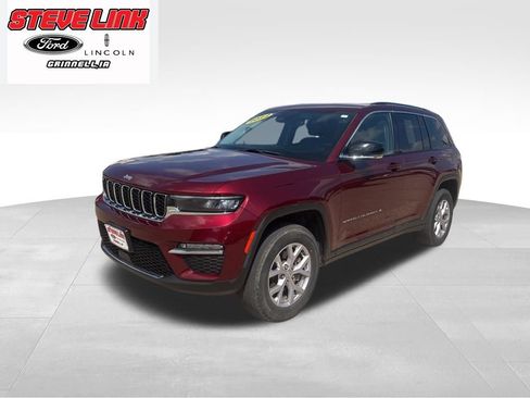 Used 2022 Jeep Grand Cherokee Limited AWD/4WD image 2