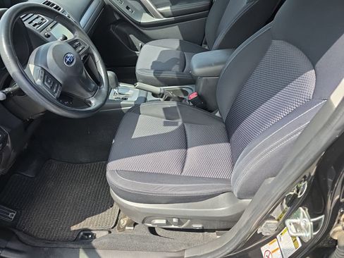 Used 2016 Subaru Forester 2.5i Premium w/ All-Weather Package AWD/4WD image 3