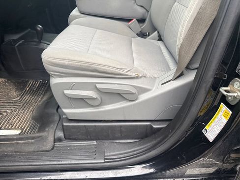 Used 2015 GMC Sierra 3500 4x4 Crew Cab w/ Sierra Convenience Package image 16