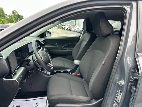 Used 2024 Hyundai Kona SEL FWD image 9