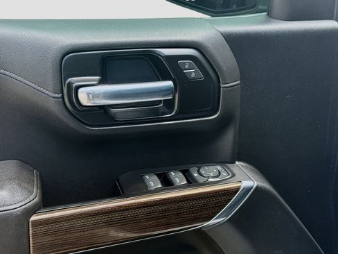 Used 2022 Chevrolet Silverado 1500 RST RWD image 16