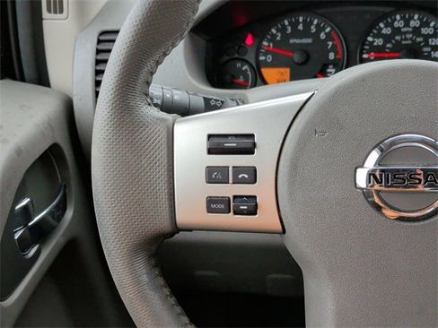 Used 2019 Nissan Frontier SV w/ Value Truck Package image 15