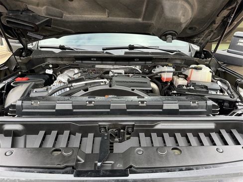 Used 2024 GMC Sierra 2500 AT4 w/ AT4 Premium Plus Package image 28