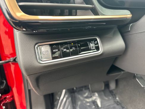 Used 2026 Buick Envision Avenir AWD/4WD image 15